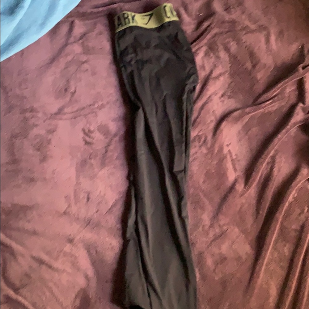 Black and green GymShark fit leggings